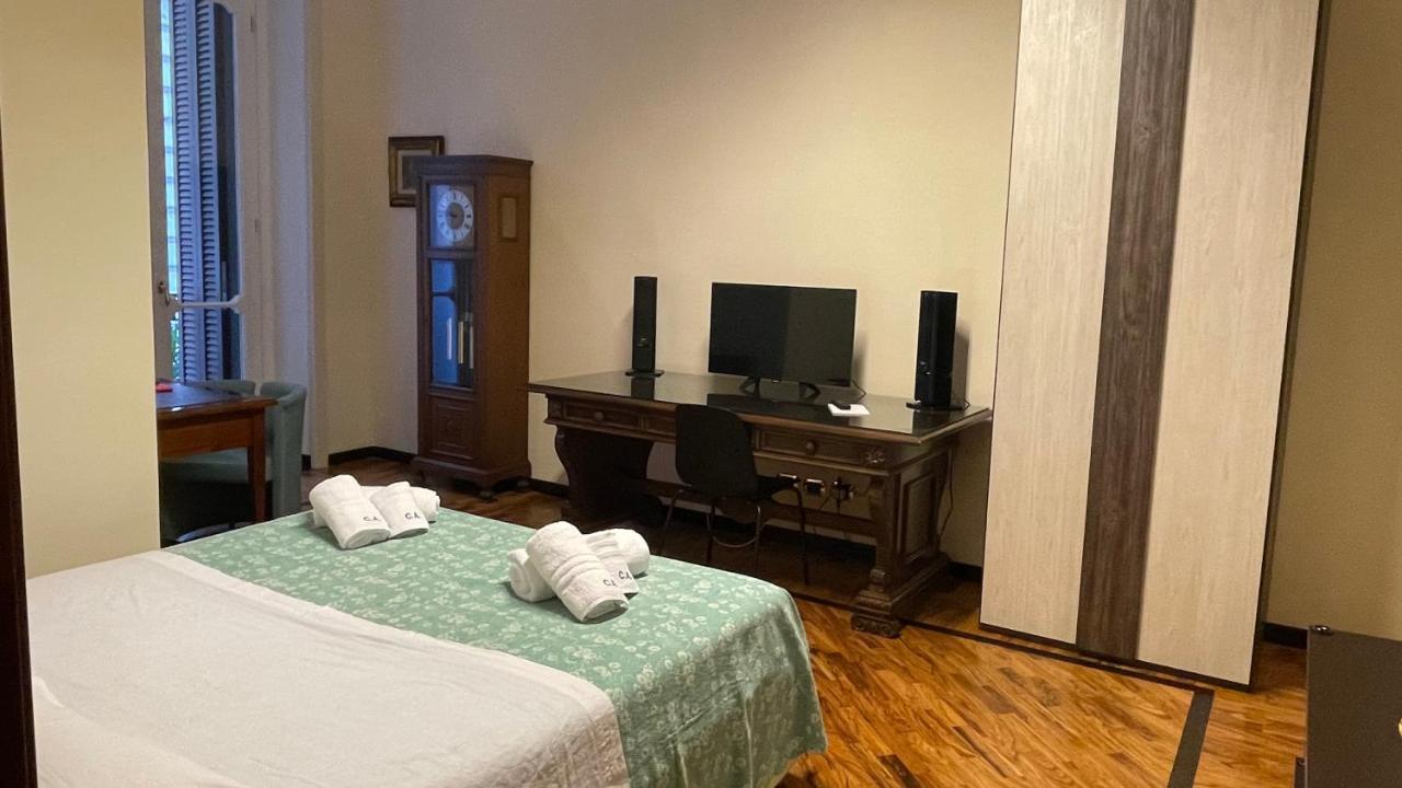 Caravaggio Apartment Napels Buitenkant foto
